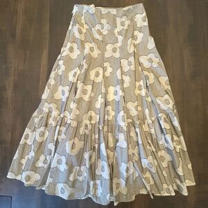 Eva Franco Floral A-Line Skirt in Gray and White